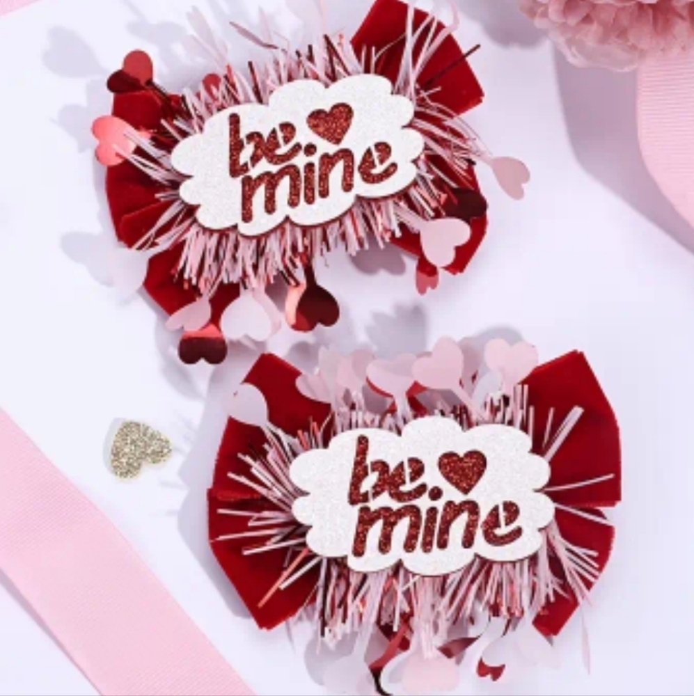2pcs Sparkly Red Velvet Bow Hair Clips - Perfect Valentine's Day - Picture 4 of 4